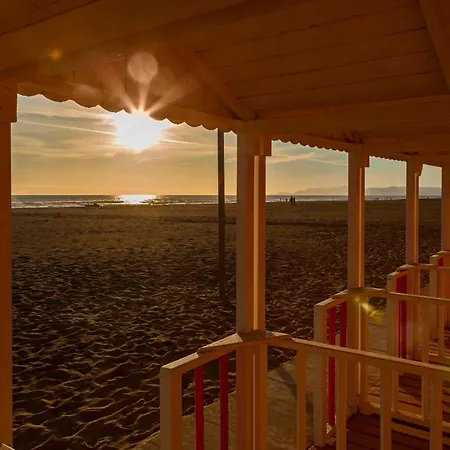 Loft Parallela Lungomare Posto Auto Διαμέρισμα *